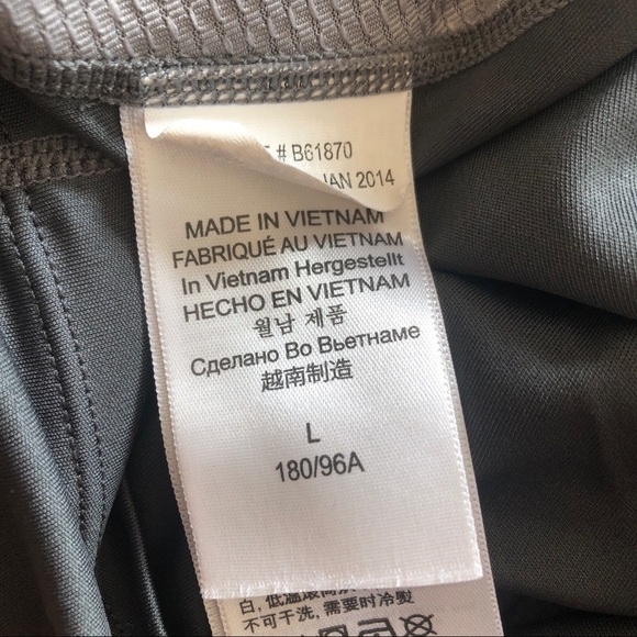 Marmot men’s grey and silver 1/4 zip short sleeve shirt size large - Picture 5 of 6